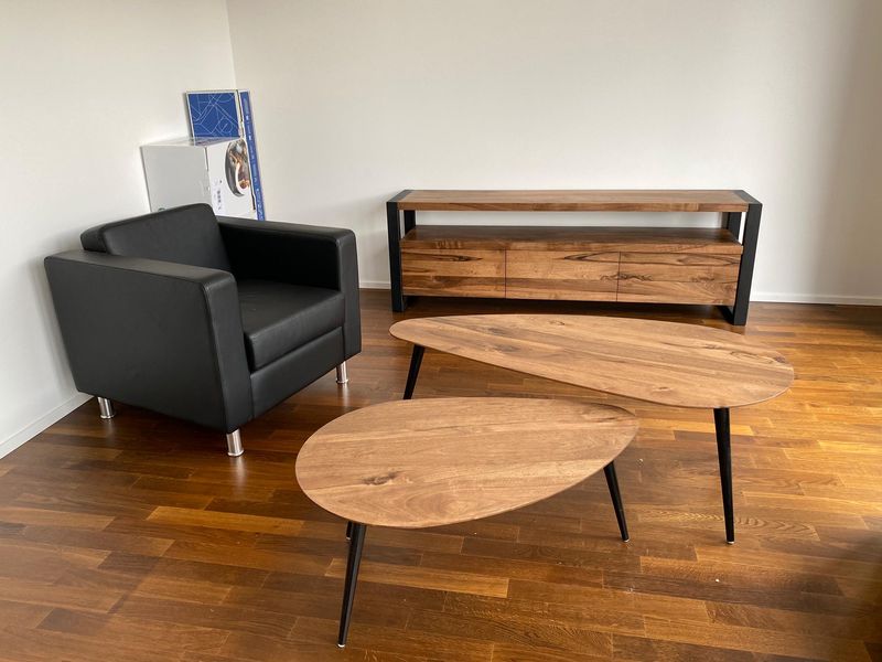 Wohnungseinrichtung Nussbaum geölt - Sideboard, Tisch & Couchtischset aus Massivholz - Wood Dream